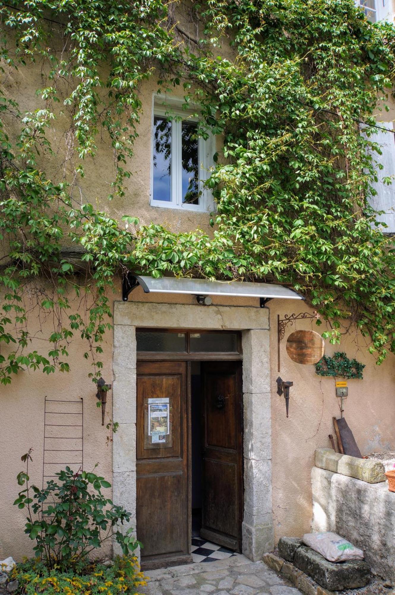 Maison Du Manoir 瓦隆蓬达克 外观 照片