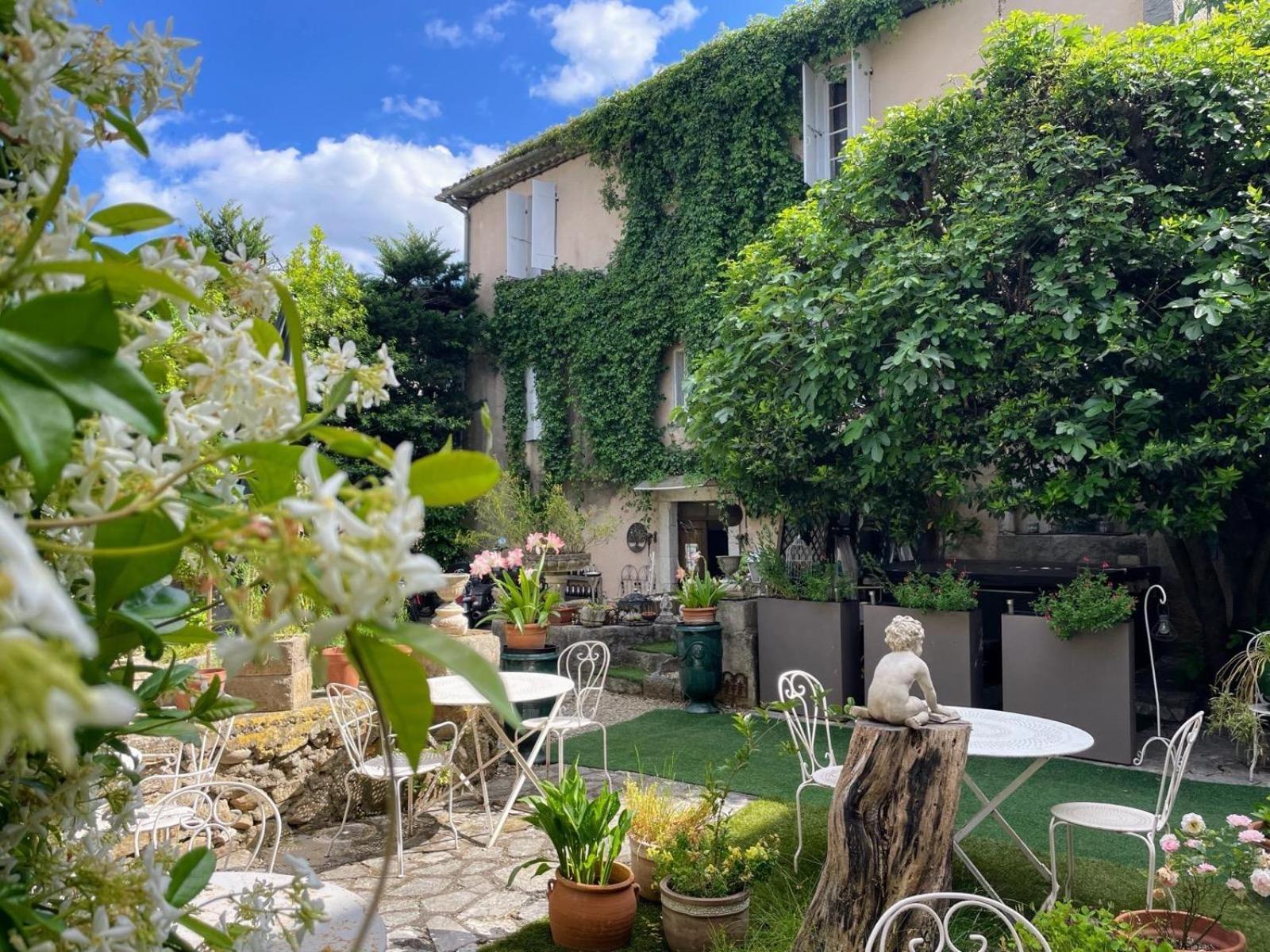 Maison Du Manoir 瓦隆蓬达克 外观 照片